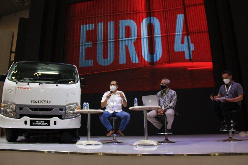 Giias Isuzu Giga Fvm U Dan Elf Nmr Siap Dirilis Oto