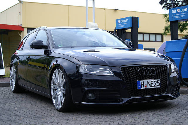 (Audi A4 Avant Stattion Wagon) All rights reserved by Henrik Sommer Flickr