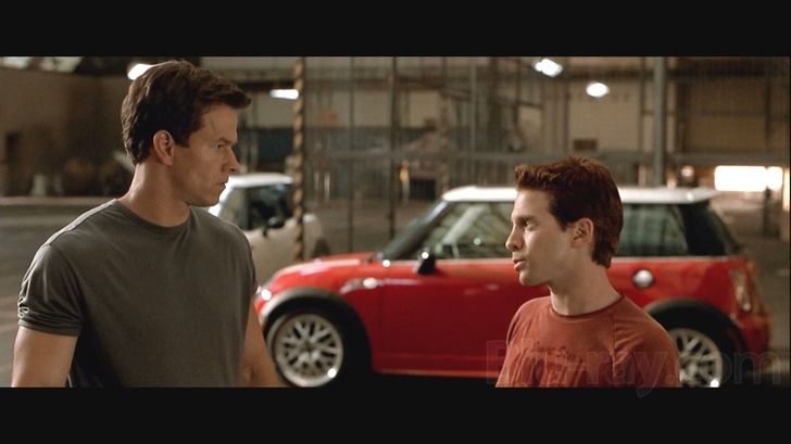 &copy; www.motorauthority.com