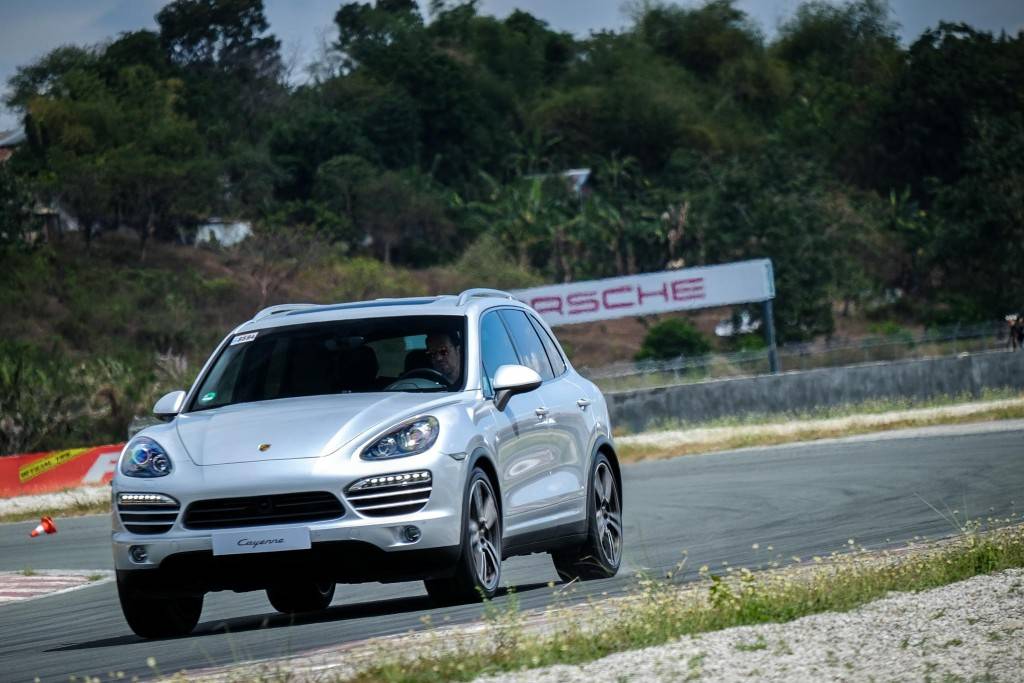 Silver Porsche Cayenne front view