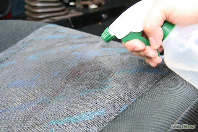 Cleaning car upholstery