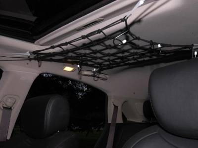 Mesh bungee as storage space