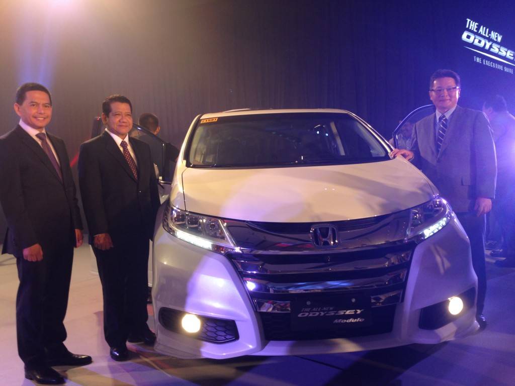 Honda executives with all-new Odyssey