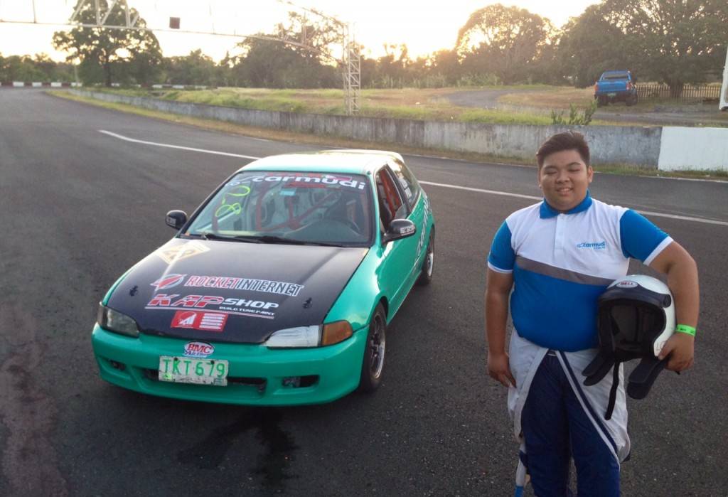 Bautista with his Honda B16 engine.