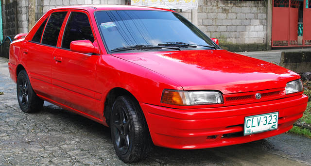 Mazda 323 wikipedia