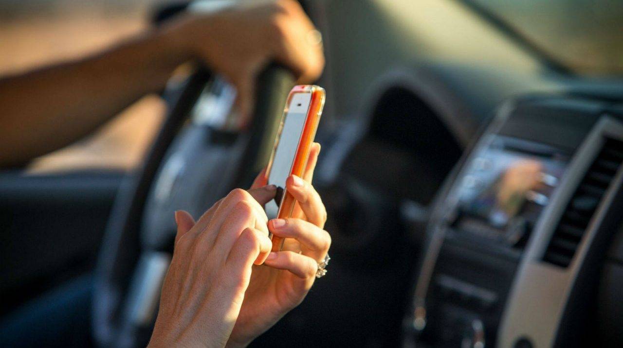 Top 10 Mobile Apps for Drivers and Commuters