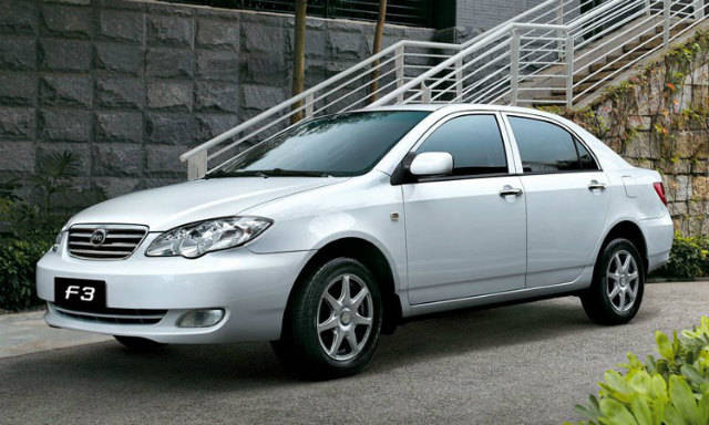 White BYD F3