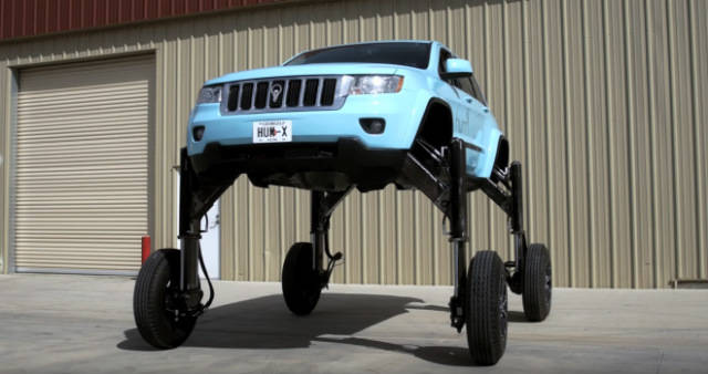 Hydraulic-Powered Hum Rider Jeep Grand Cherokee