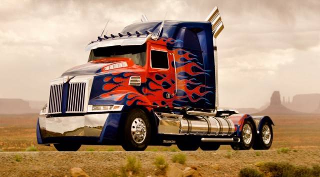 Optimus Prime - 2012 Western Star 5700 XE