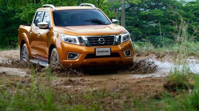 Orange Nissan Navara 