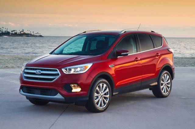 Red Ford Escape 2017