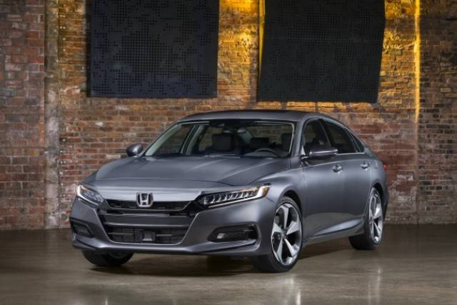 2018 Honda Accord Side view and grille