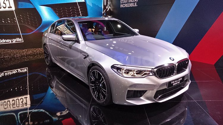 BMW M5