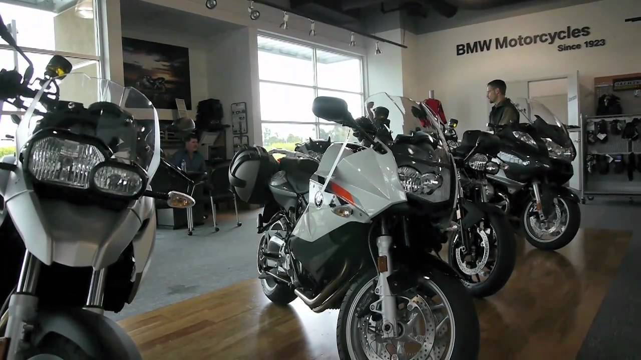 First-Ever "Motorcycles Only" BMW Showroom Launched in Davao