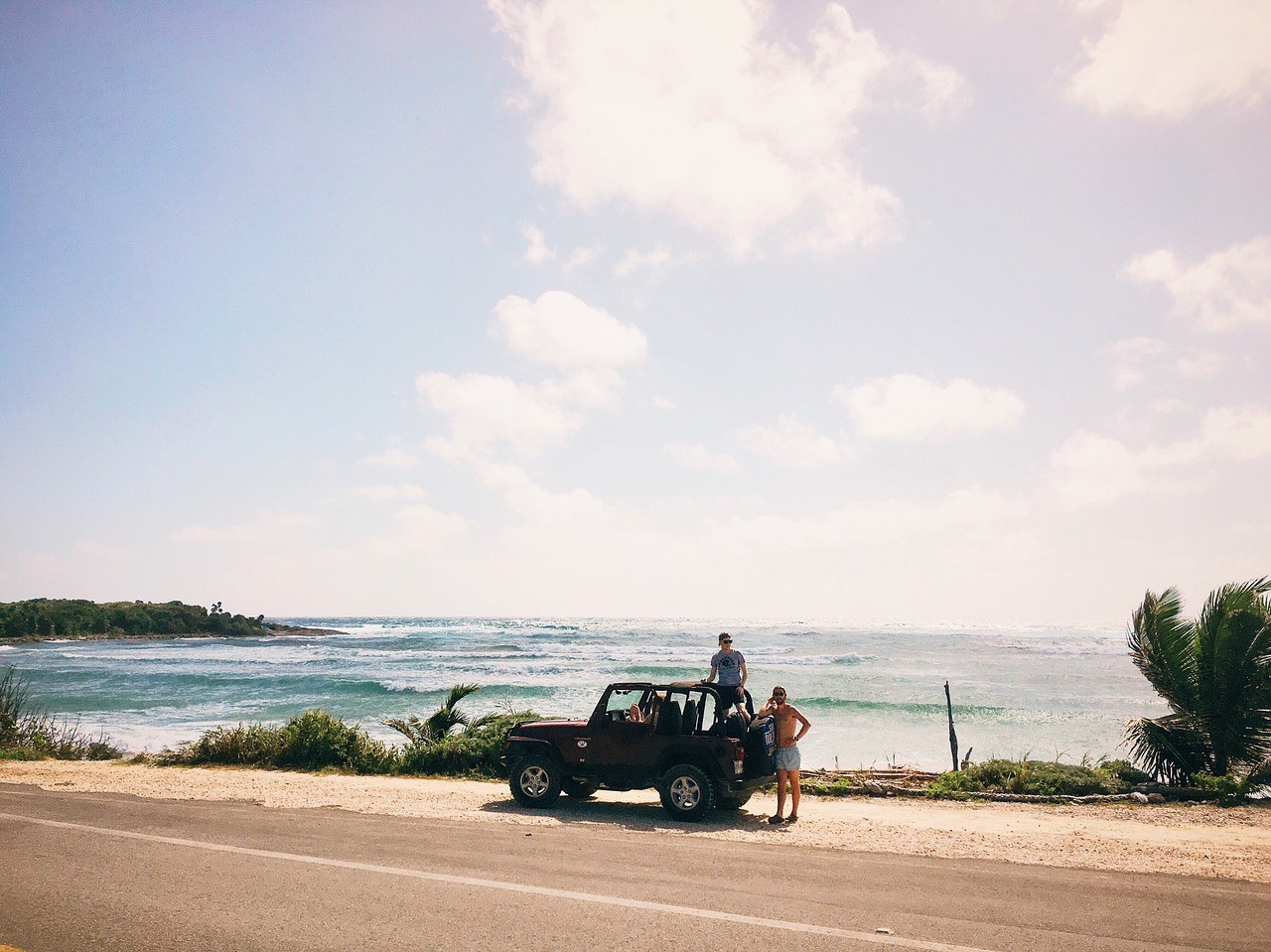 5 Tips on How To Avoid Long Weekend Road Trip Traffic