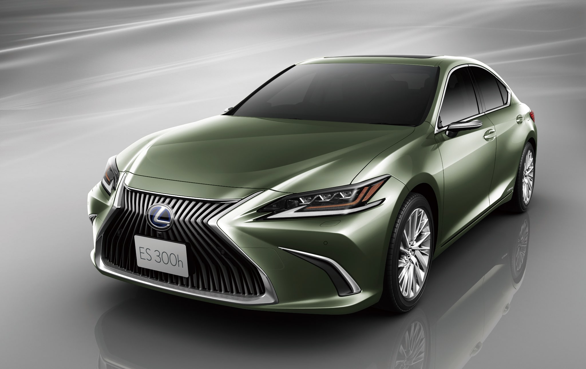 Lexus ES to be Equipped with World's First Digital Outer Mirrors Lexus Digital Outer Mirrors
