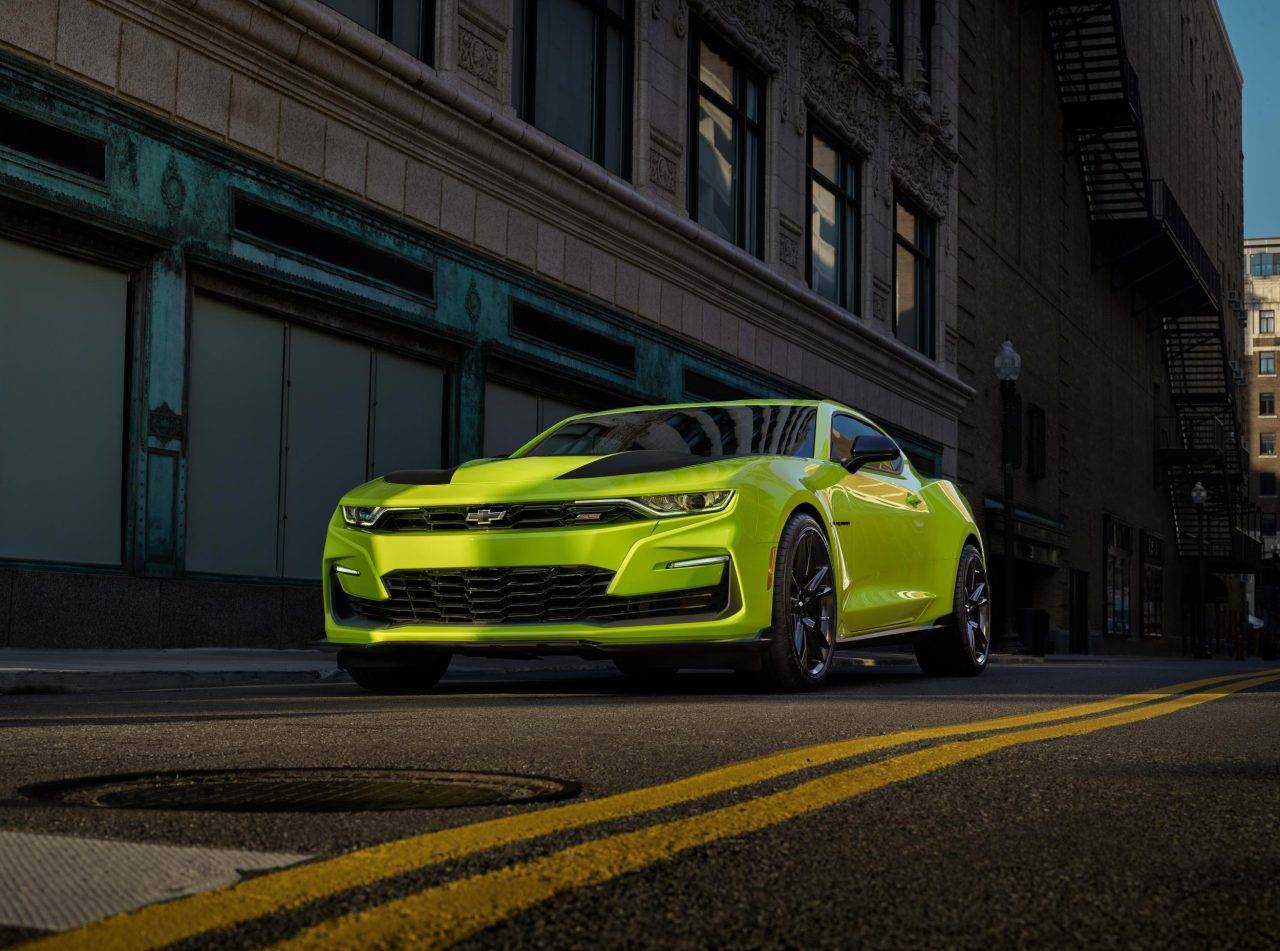 2022 camaro zl1 yellow