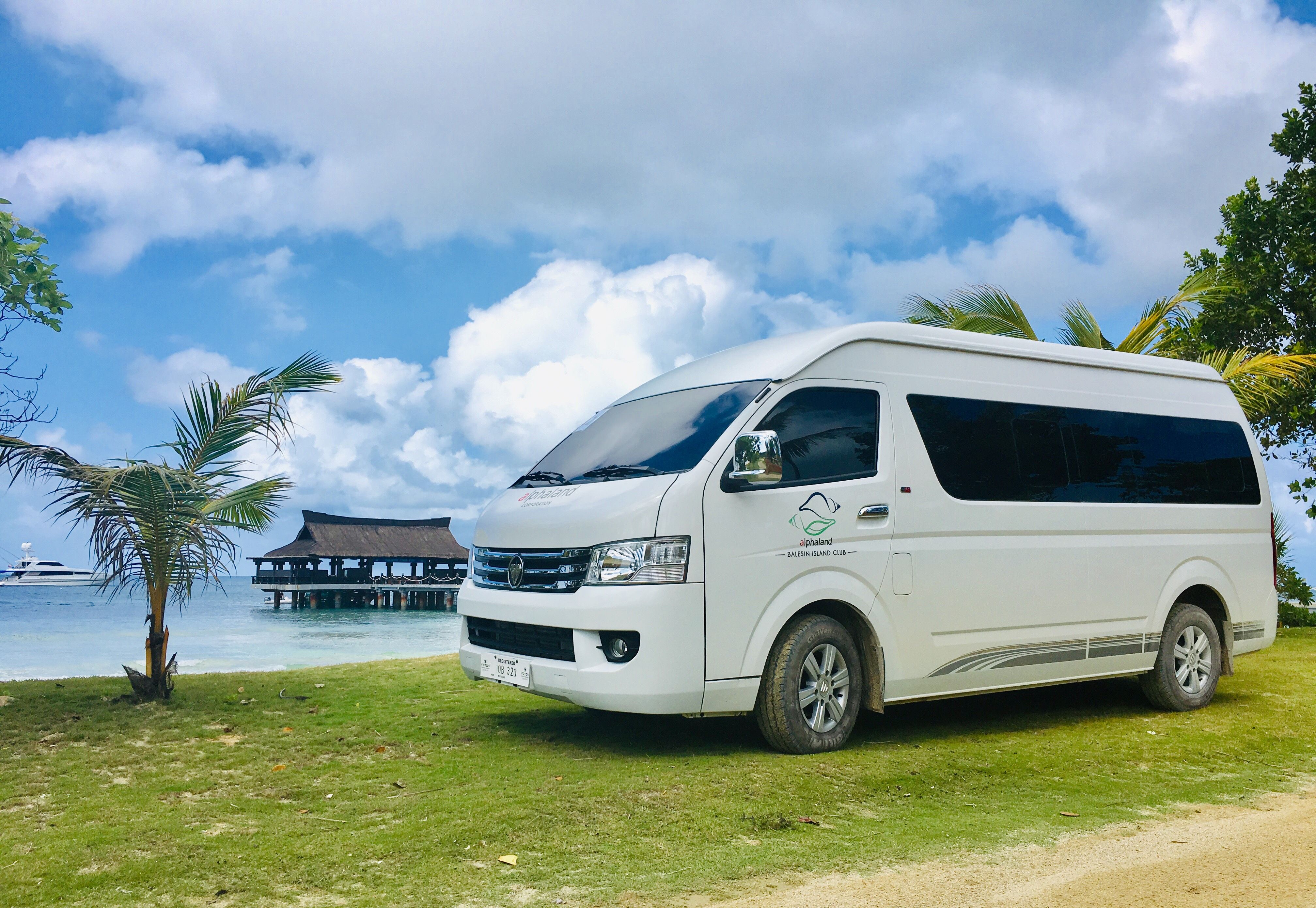 island van tour