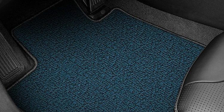 Carpet vs. Rubber: Which Floor Mat Is Right for You? - Old Cars