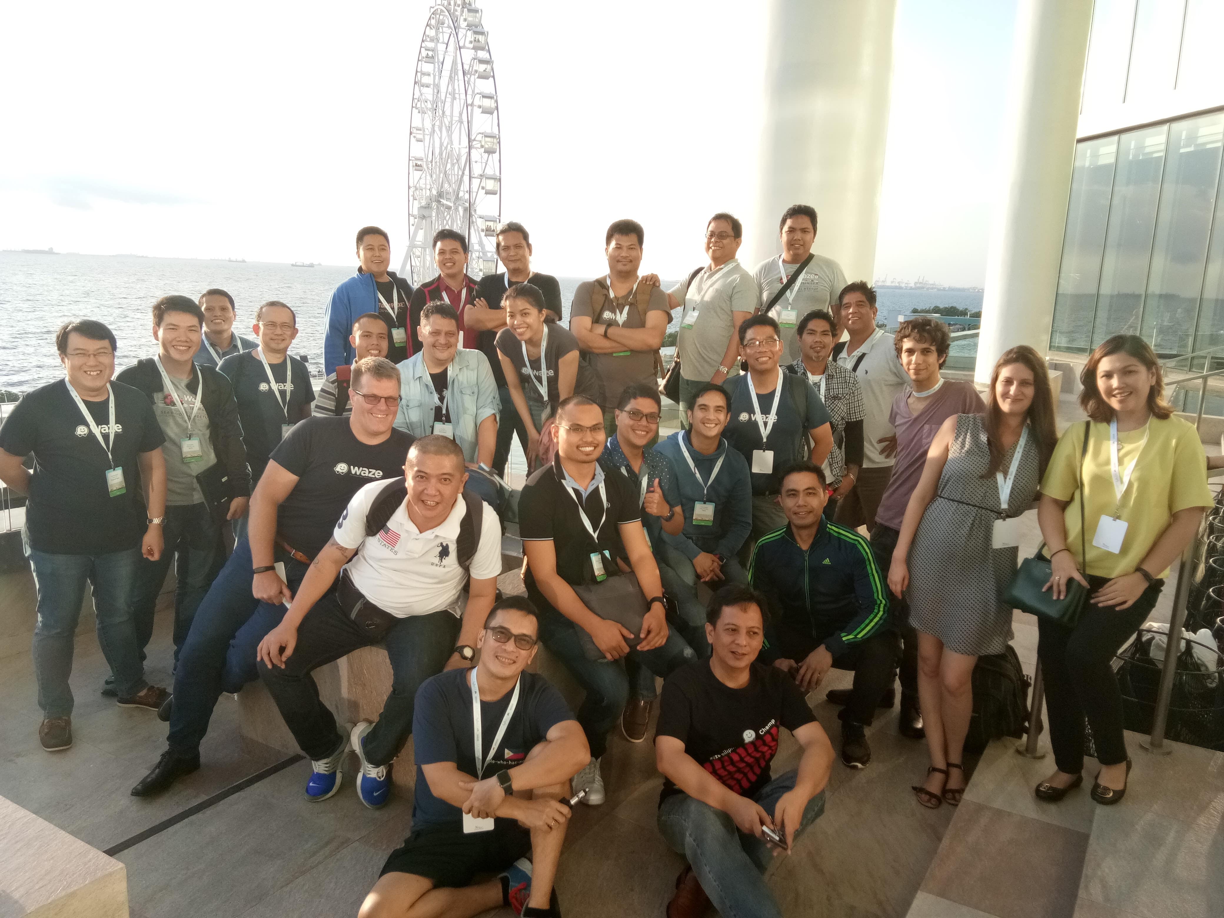 Waze: Modern Bayanihan in the Digital Age Waze: Modern Bayanihan in the Digital Age
