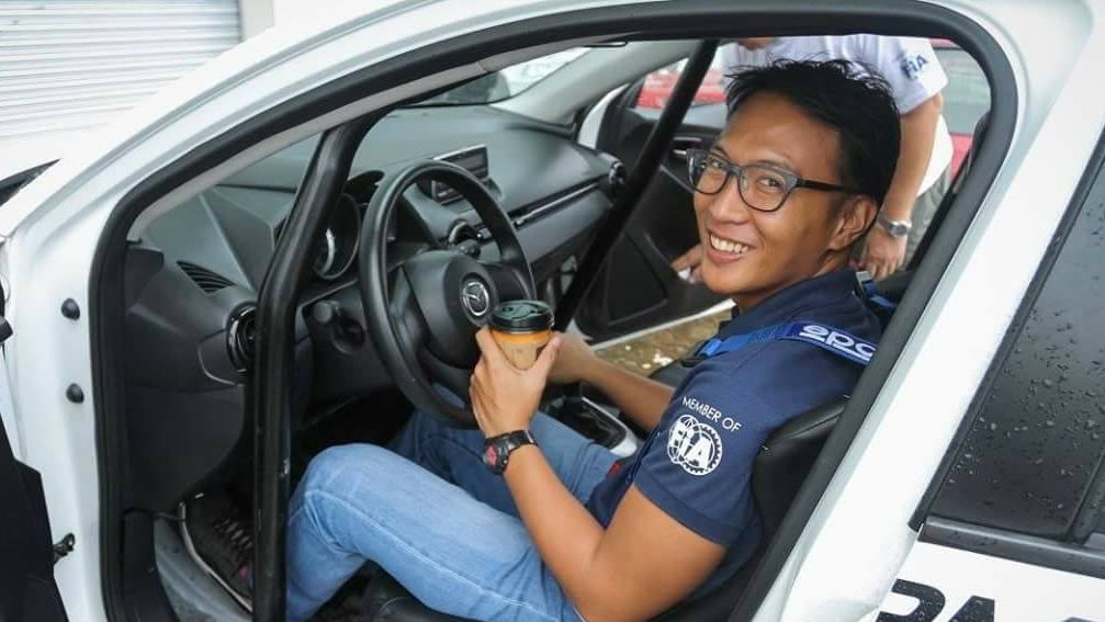 Racecar Driver is Now AAP's Motorsports Boss Racecar Driver is Now AAP's Motorsports Boss