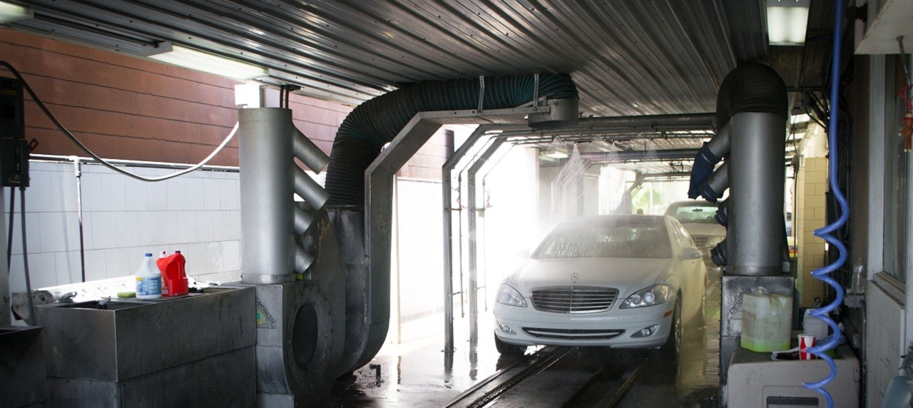 7 Ways You’re Utterly Wasting Money on Your Car