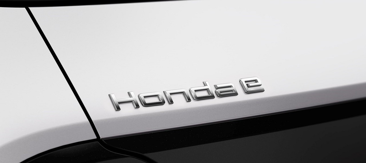 Honda e Showcases its Full-Width Touchscreen Dashboard