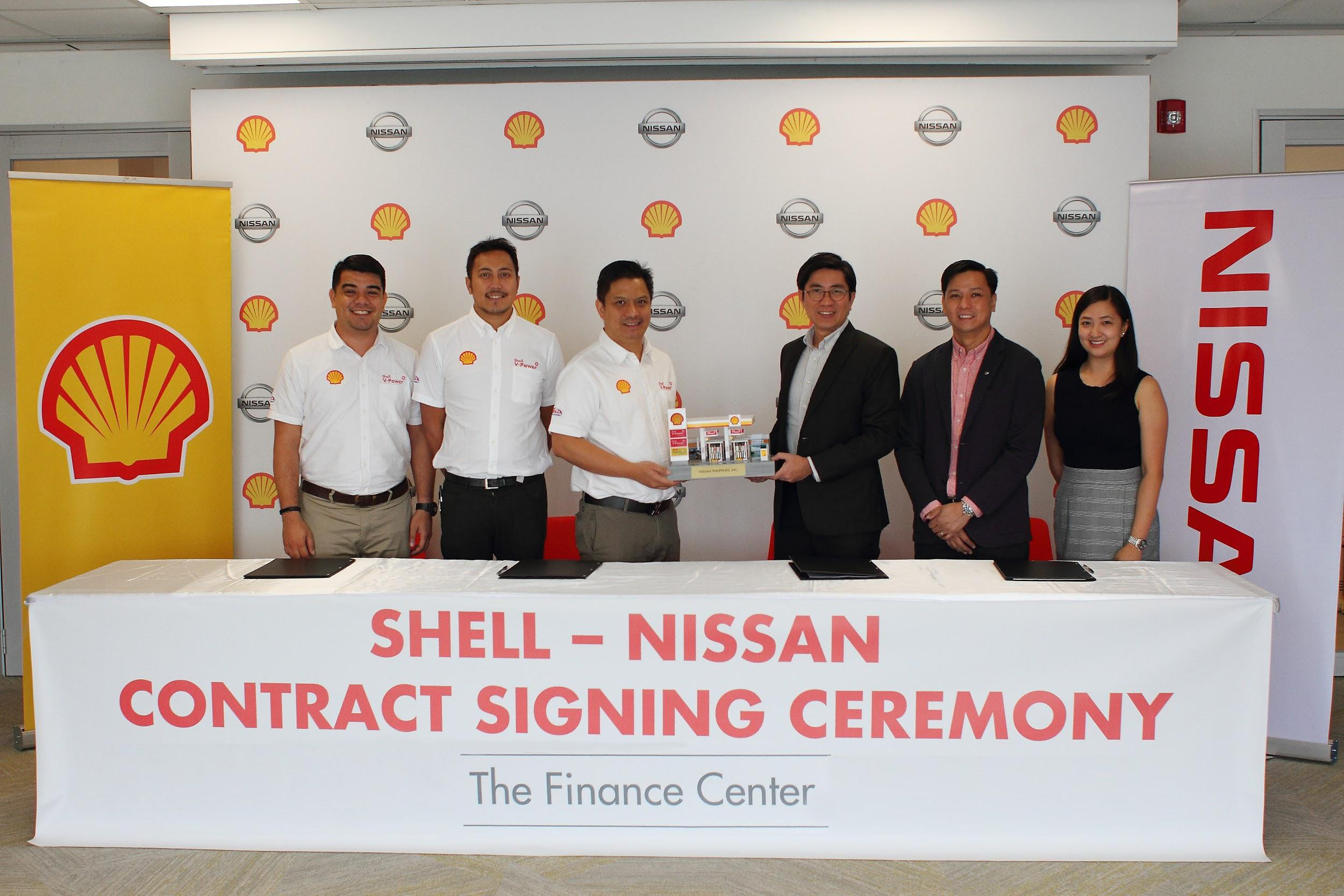 Nissan PH Buyers Can Get Free Fuel for 5 Years Nissan PH Buyers Can Get Free Fuel for 5 Years