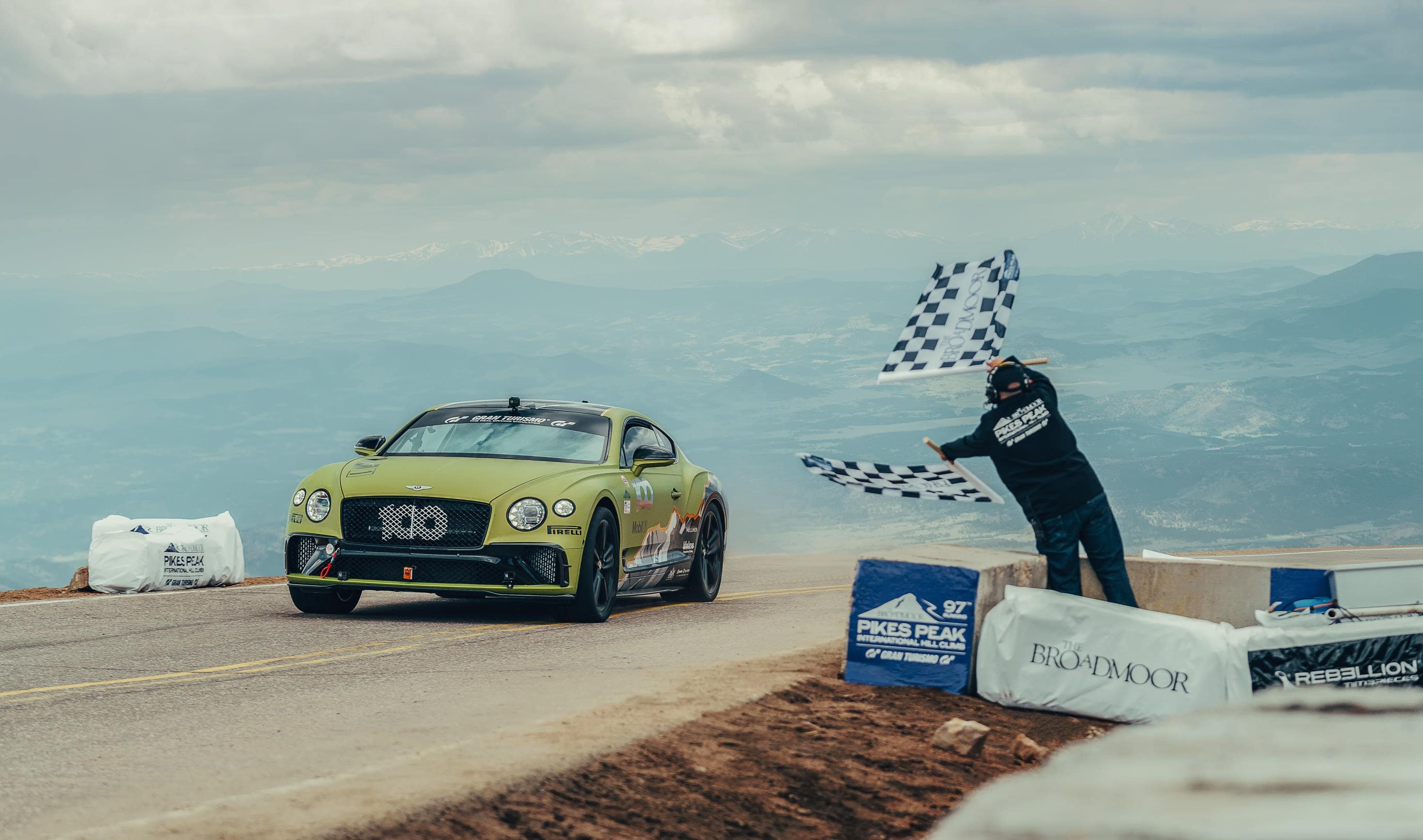 Bentley Continental GT Breaks Production Car Record at Pikes Peak Hill Climb Bentley Continental GT Breaks Production Car Record at Pikes Peak Hill Climb