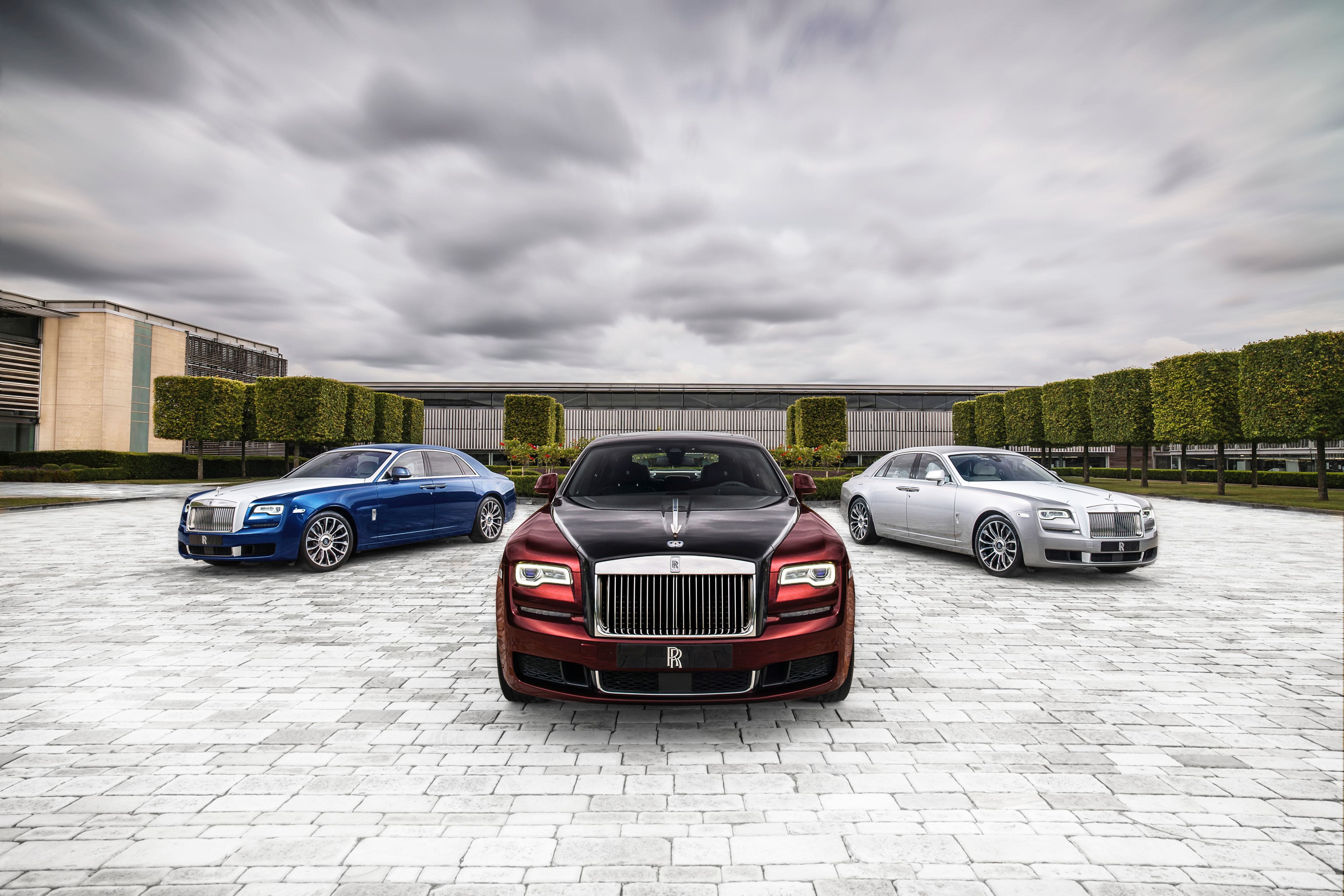 Rolls-Royce Ghost Zenith Collection: The Pinnacle of a Timeless Masterpiece Rolls-Royce Ghost Zenith Collection: The Pinnacle of a Timeless Masterpiece