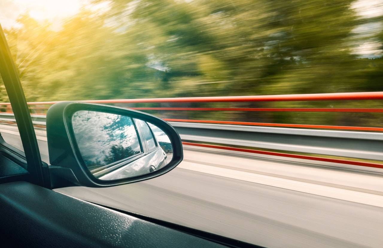 Car Side Mirrors Are Being Replaced by Cameras