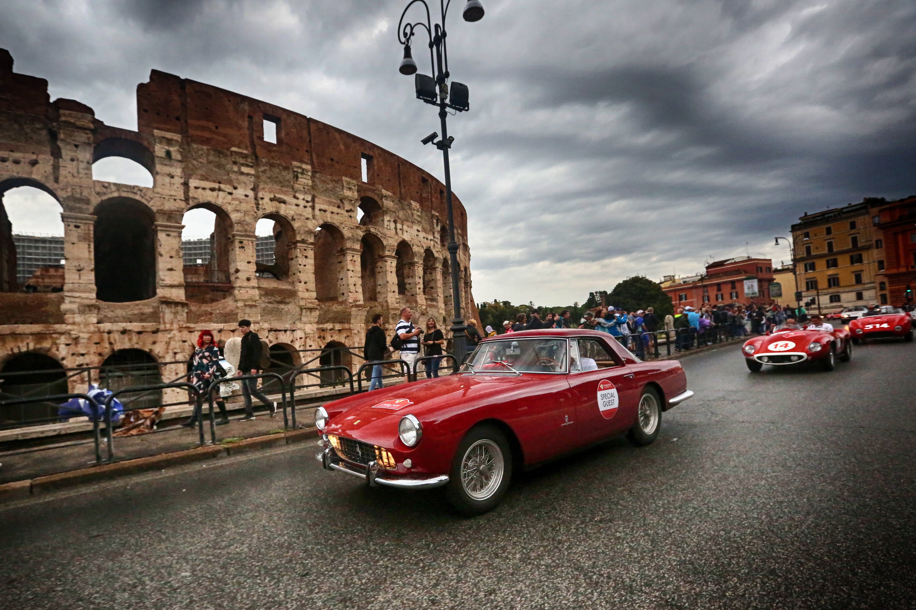 Cavalcade Classiche Concludes With Parade of Vintage Ferraris Through Rome City Center