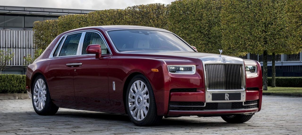 Classy With a Cause: Rolls-Royce Bespoke Red Phantom Classy With a Cause: Rolls-Royce Bespoke Red Phantom