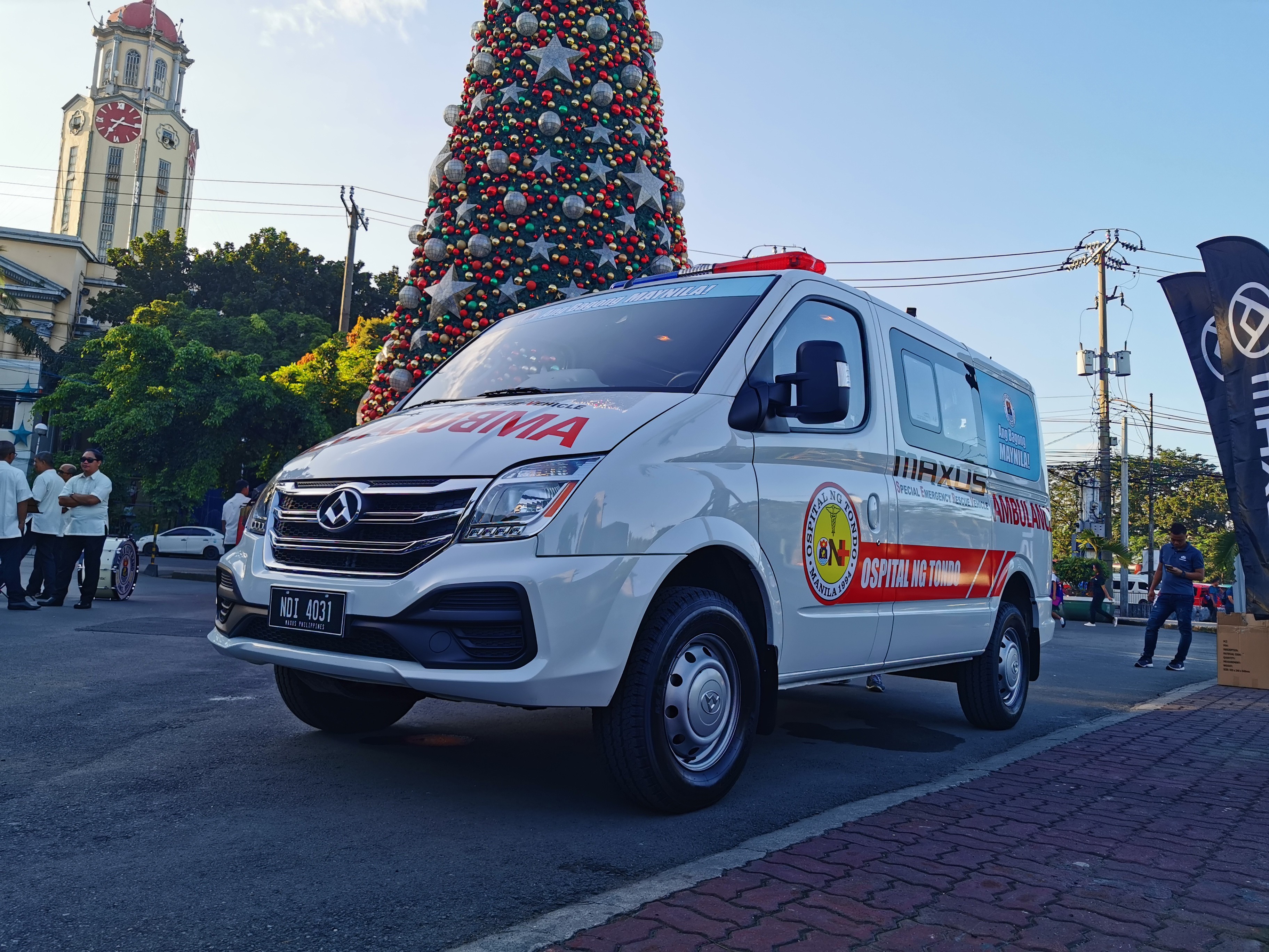 Manila's 'Yorme' receives new V80 Flex Ambulance from Maxus PH Manila\'s \'Yorme\' receives new V80 Flex Ambulance from Maxus PH