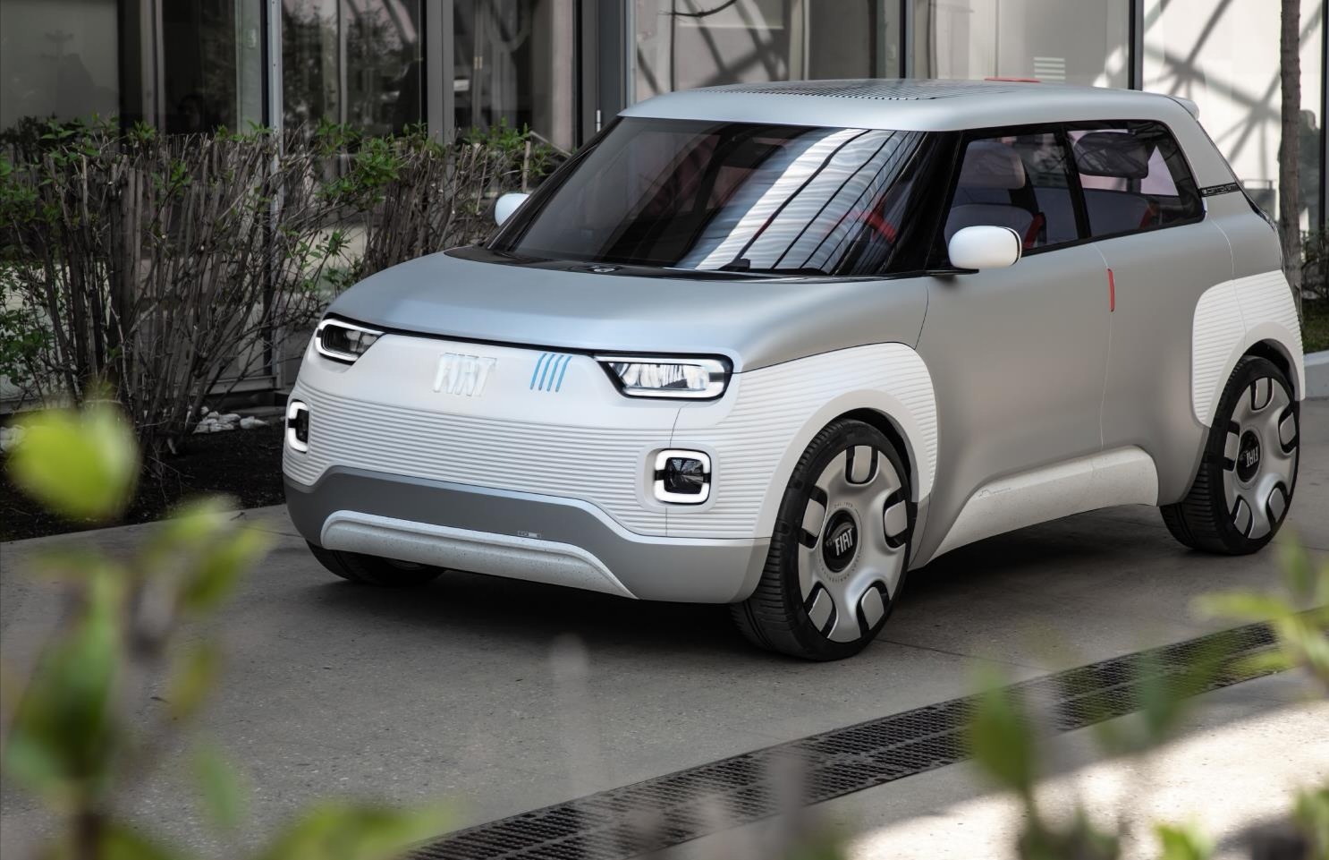 FCA to Bring "Blank Canvass" Concept Centoventi to CES FCA to Bring "Blank Canvass" Concept Centoventi to CES