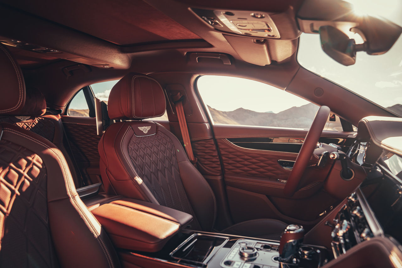 Bentley Flying Spur Offers The "Most Intricately Sophisticated ...