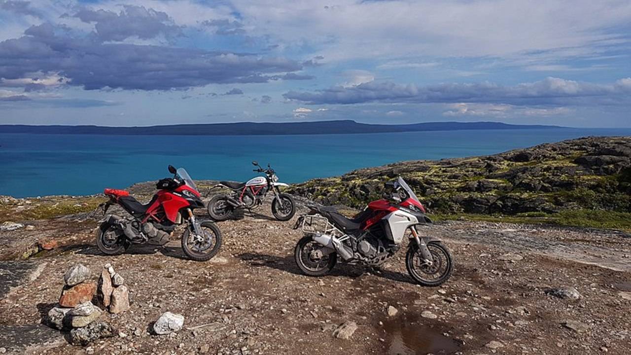 Motorola-Lenovo Teams Up with Ducati this 2020 Motorola-Lenovo Teams Up with Ducati this 2020