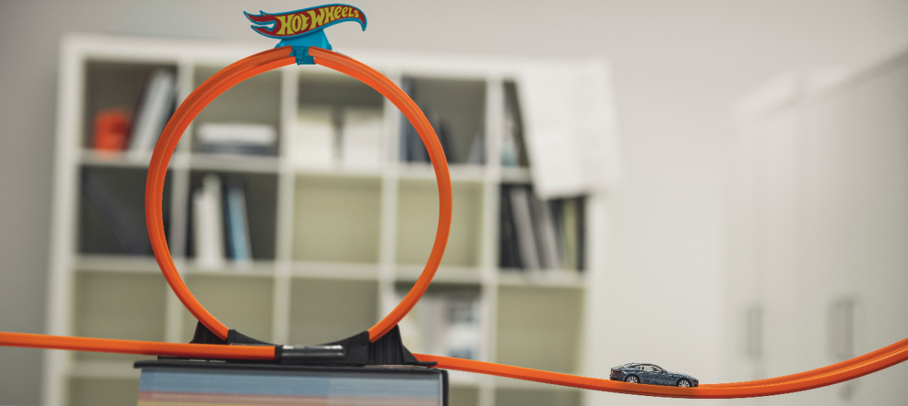 Jaguar and Hot Wheels Wants You to Build the "Ultimate Track Challenge"