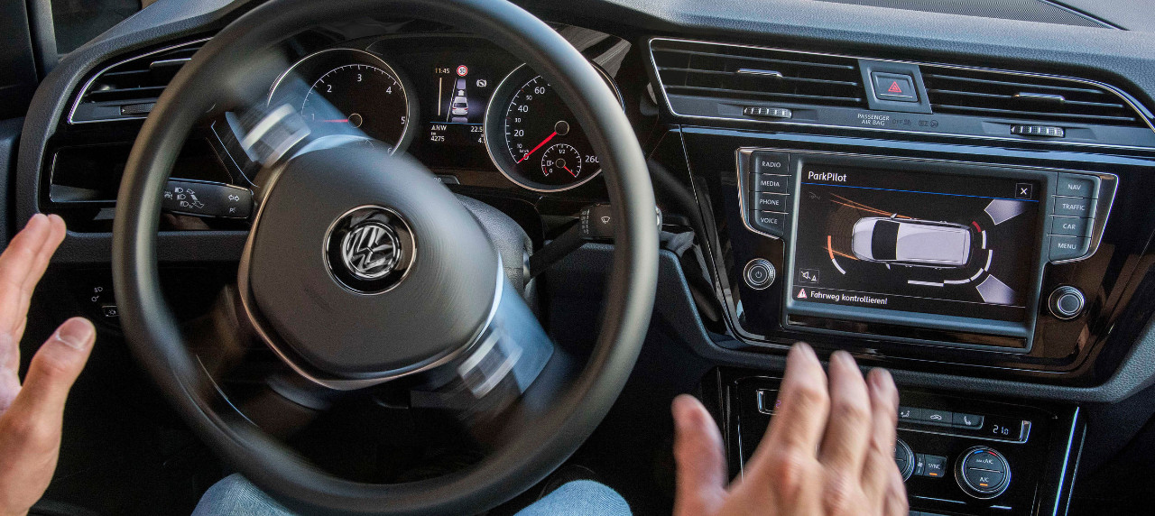 Volkswagen Commercial Vehicle's Park Assist Goes Pitted Against Stunt Driver