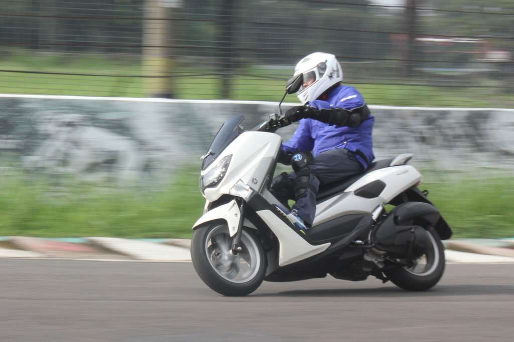 Yamaha nmax