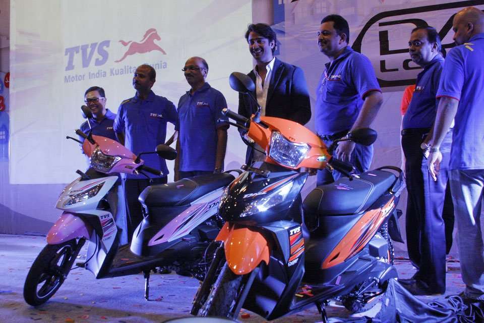 TVS Dazz Baru, Harga Mulai Rp 11,9 Juta TVS Dazz Baru, Harga Mulai Rp 11,9 Juta