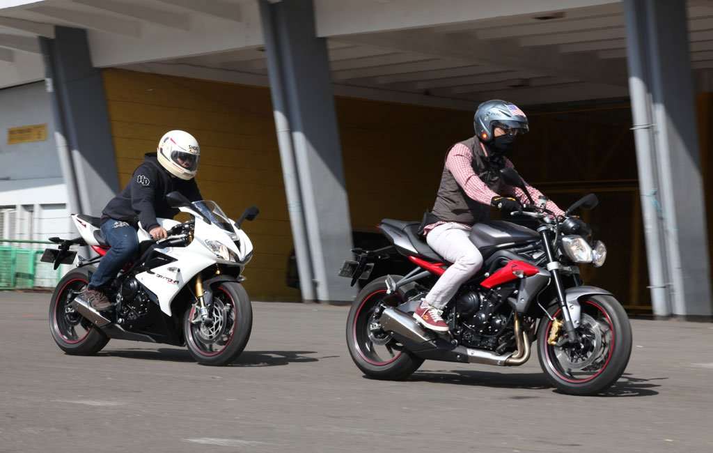 Triumph Street Triple 675R Vs Daytona 675R, Two Mighty Cousin