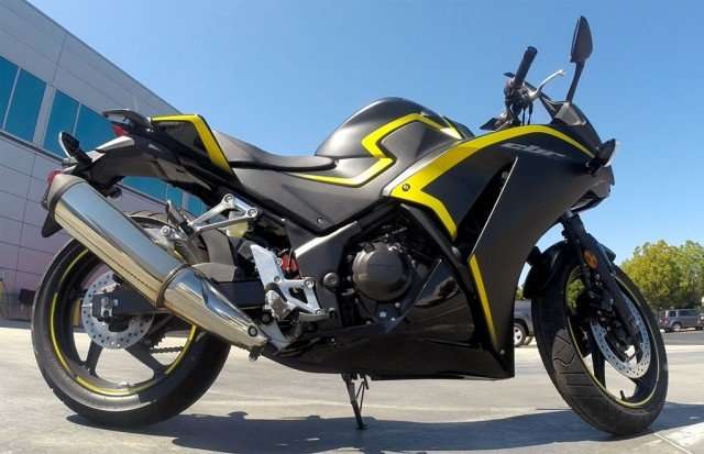 13102015-Moto-Honda-CBR500R-01
