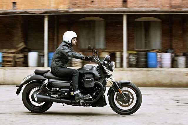 17102015-Moto-MotoGuzzi_Audace