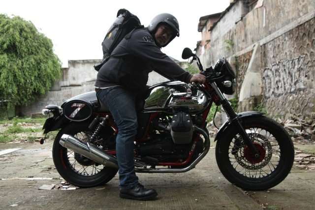 12032016-Moto-Guzzi-V7II_Racer_07