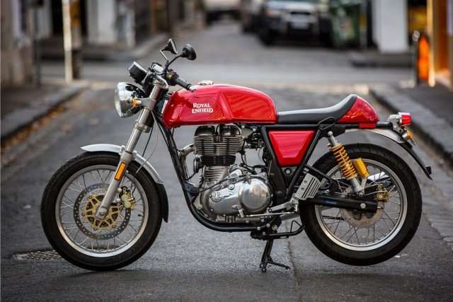 31032016-Moto-Royal-Enfield-Continental