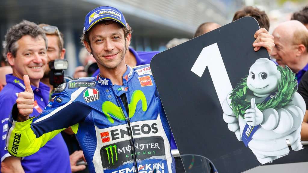 Valentino Rossi Ingin Punya Anak yang Berkarakter Seperti Ibunya Valentino Rossi Ingin Punya Anak yang Berkarakter Seperti Ibunya