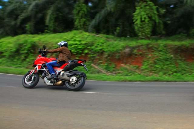 03052016-Moto-Multistrada-1200_05