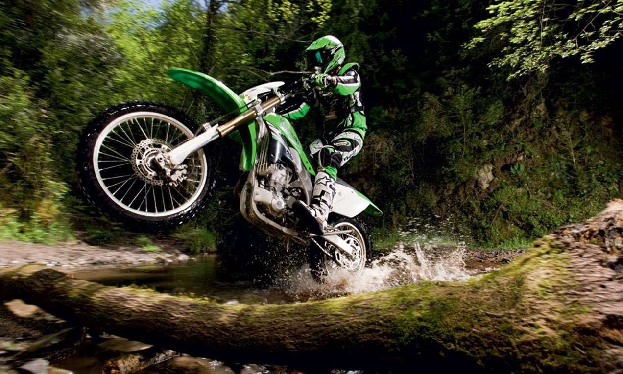Ini Perbedaan KLX 150L, KLX 150 BF dan KLX Off-Road Ini Perbedaan KLX 150L, KLX 150 BF dan KLX Off-Road