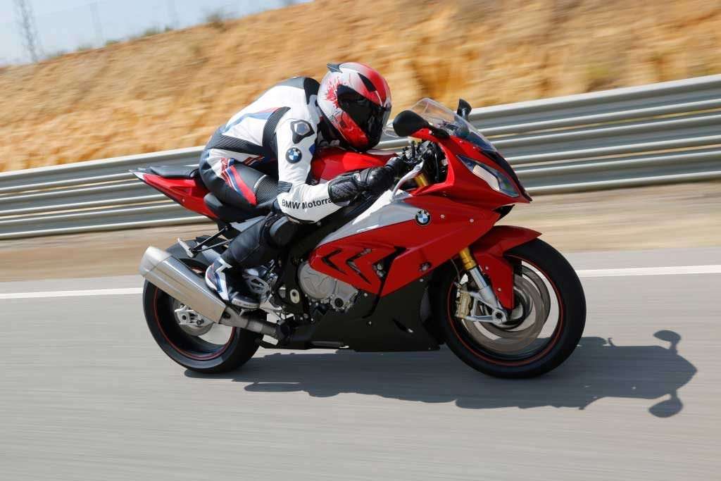 Intip BMW S 1000 RR, Friendly Superbike